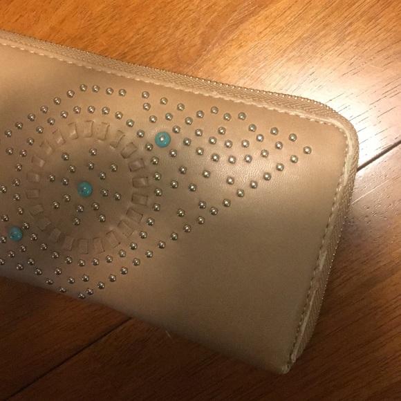 Wallet - Picture 2 of 3